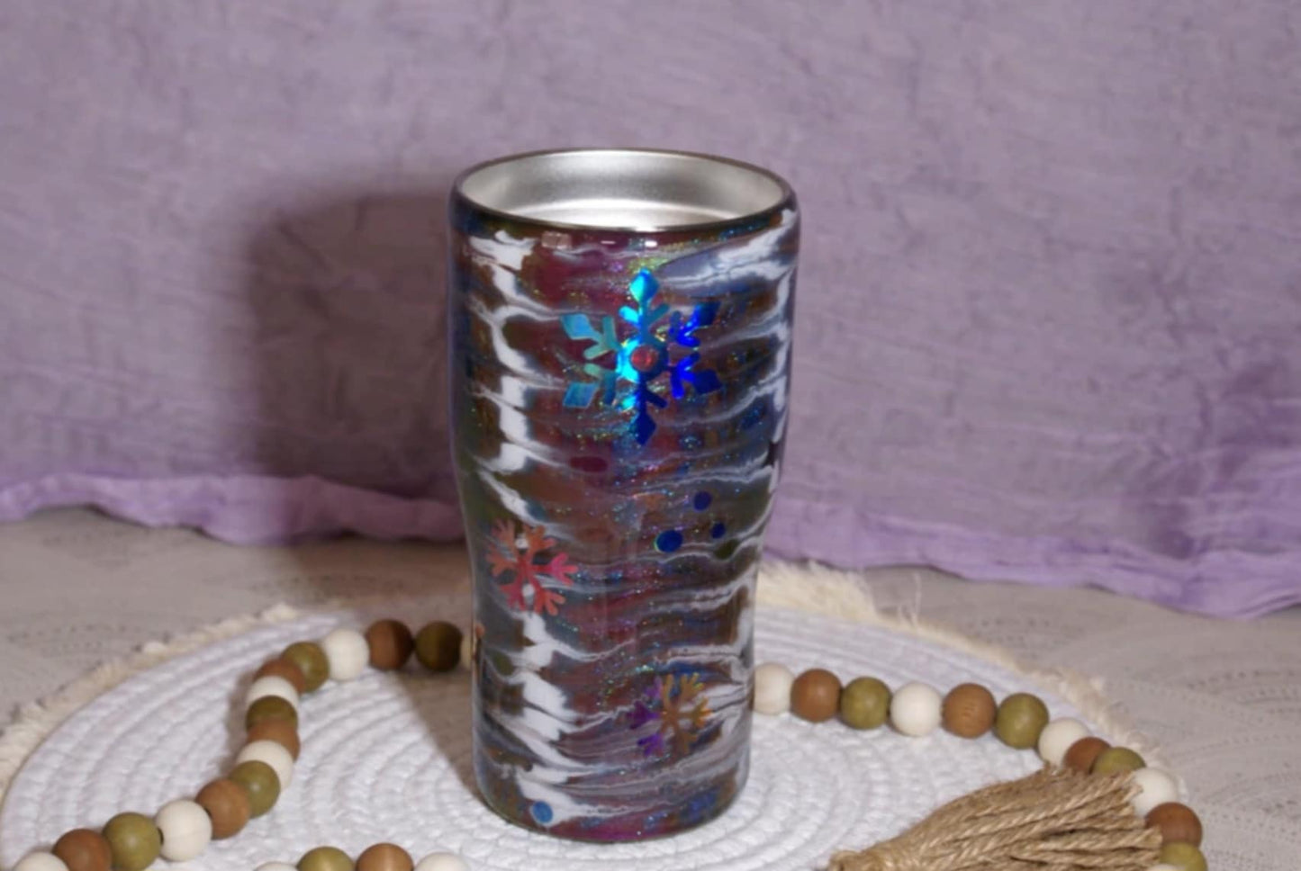 01-20oz Curve Holographic Snowflake Tumbler